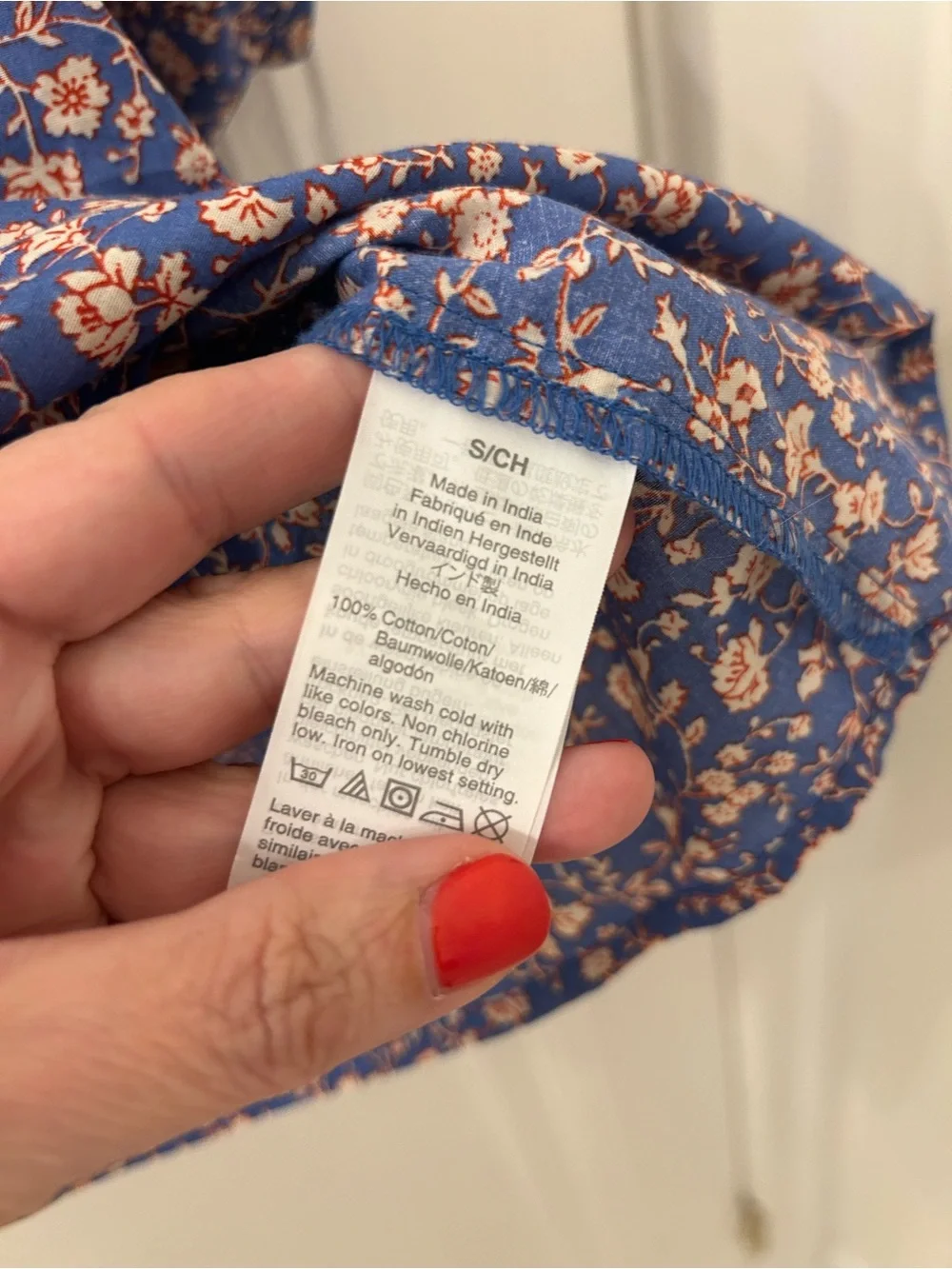 Madewell Blue Floral V-Neck Puff Sleeve Blouse